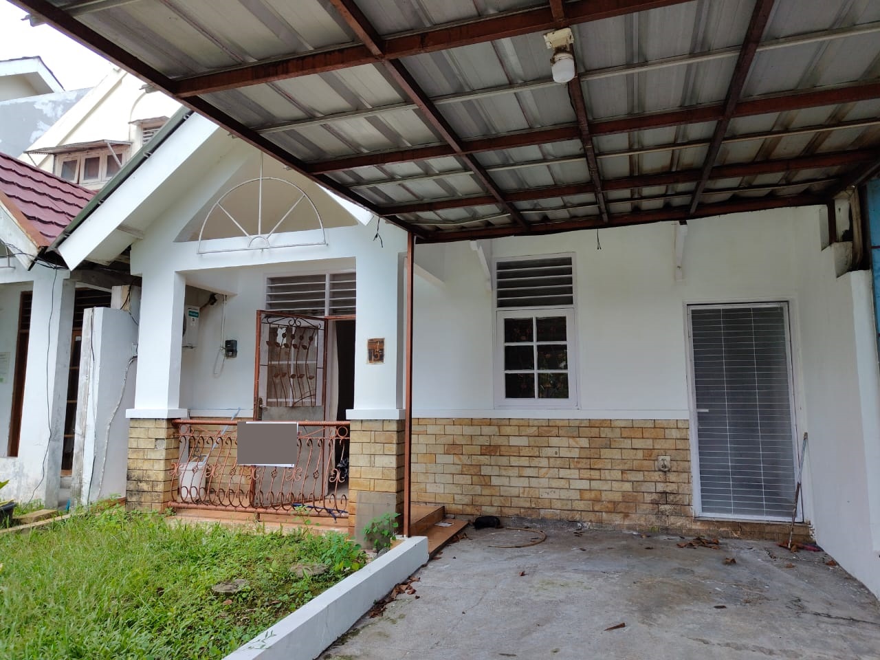 Rumah Disewakan di Cluster Meadow Green Lippo Cikarang